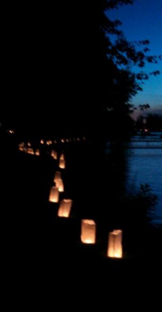 Luminaries lining the shores of Clark Lake.  Photo: Jill Bentley